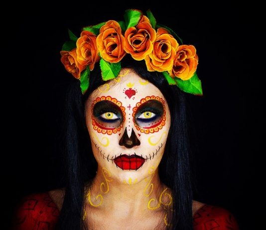 Artist From Serbia Creates Incredible Drawings On Her Body