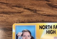 This High School Let Seniors Wear Costumes For Their Student IDs – See How Creative They Were!