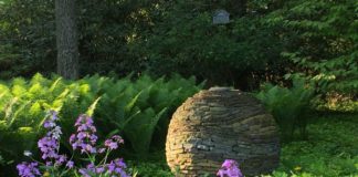 The Sculptor Makes Beautiful Creations With Nothing But Stone