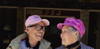 These Girls Take Photos of Stylish Seniors from Chinatown and You’ll Be Amazed