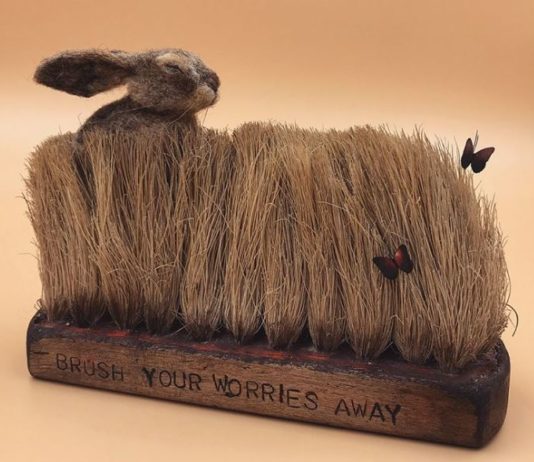 Guy Takes Old Brushes and Brings Them Back to Life