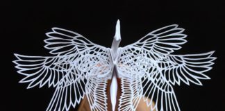 Artist Crafts Paper Cranes With Amazing Detailed Cuts, Folds, and Flowers