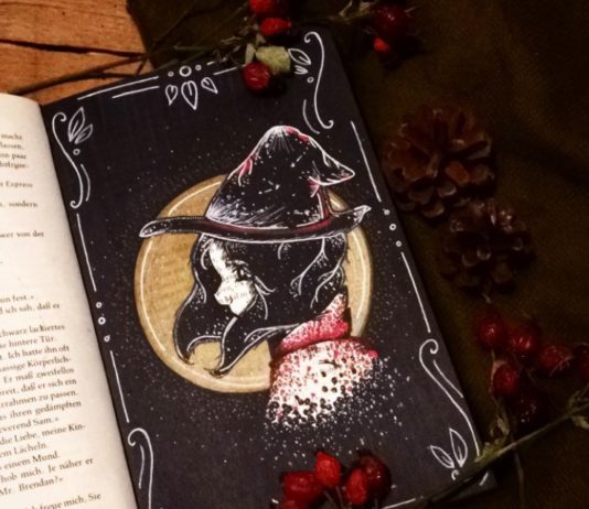 German Artist Uses Books as Her Canvas