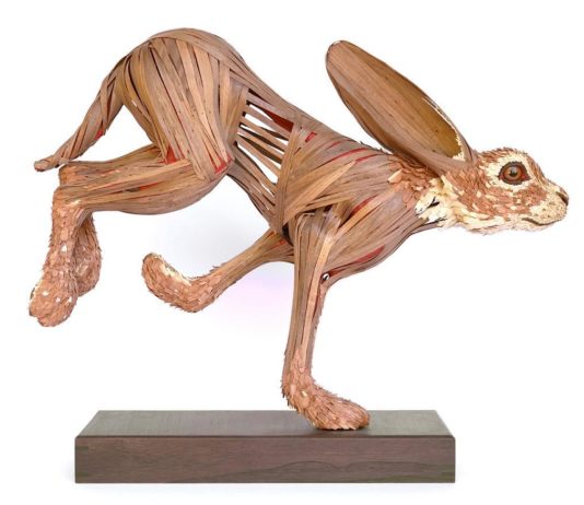 These Sculptures Intricately Show the Agile Nature of Animal Muscles