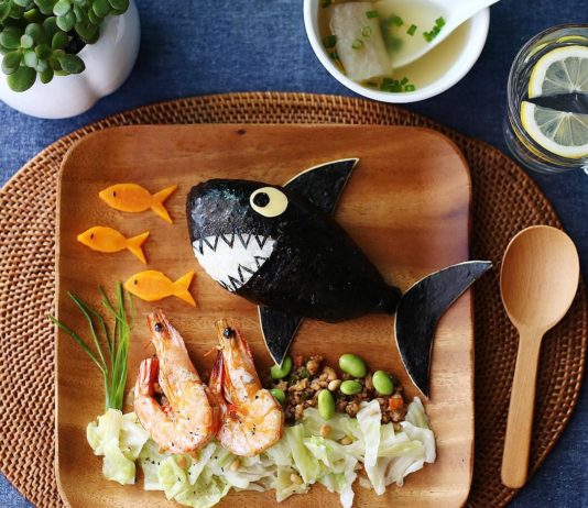 Lee Samantha Creates Adorable Meals for Her Daughters