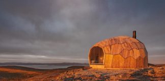 Norwegian Company Builds an Awesome Cabin for Hikers to Take a Rest