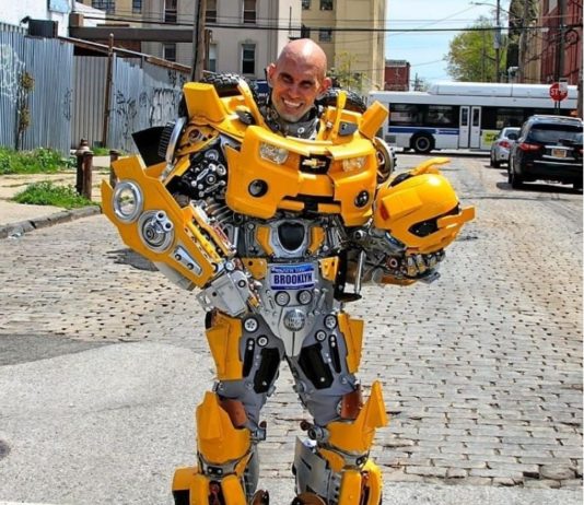 Artist Makes Real-Life Robot Costumes to Wear On the Streets of NYC