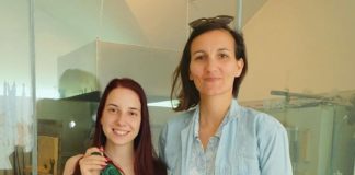 Student Found A 200-Year-Old Bottle While Beachcombing