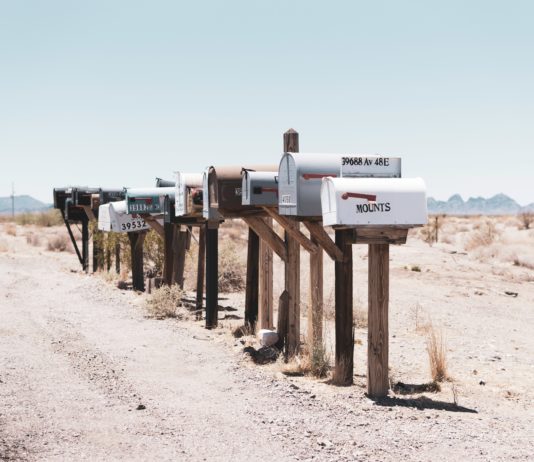 This Guy is the Nicest Mailman You’ll Ever Meet
