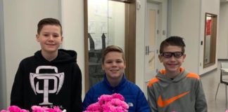 Three Boys Gave Flowers to All the Girls in School for Valentine’s Day