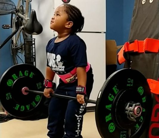 This Little Girl Has Amazing Powerlifting Skills