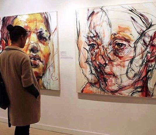 Elly Smallwood’s Paintings Focus on the Messy Human Experience