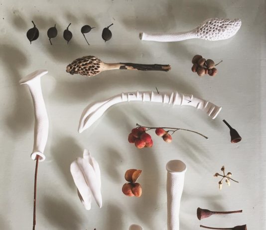 These Porcelain Sculptures Blend into the Australian Bushland