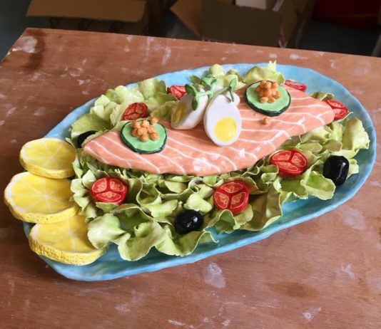 This Artist Proves Your Ceramic Set Doesn’t Have to Be Boring