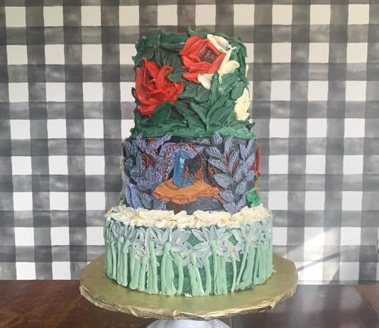 Baker Discovers Passion For Cake Decoration