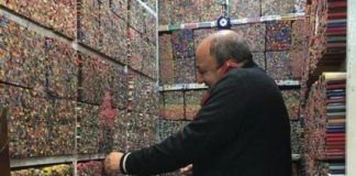 You Can Easily Get Lost in This Pencil Store