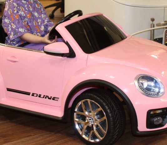 Hospital Lets Children Drive Mini Cars to Surgery to Overcome Fear