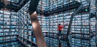 This Unique Bookstore Looks Like It’s From a Sci-Fi Movie