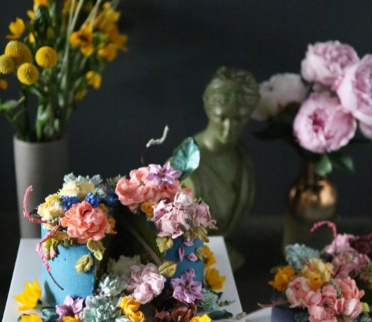 Cakes Transformed into a Flowery Pastry Art