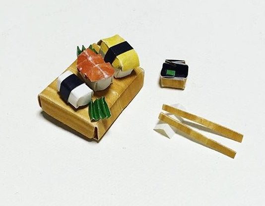 Gifted Origami Artist Creates Miniature Paper Sculptures and Figurines