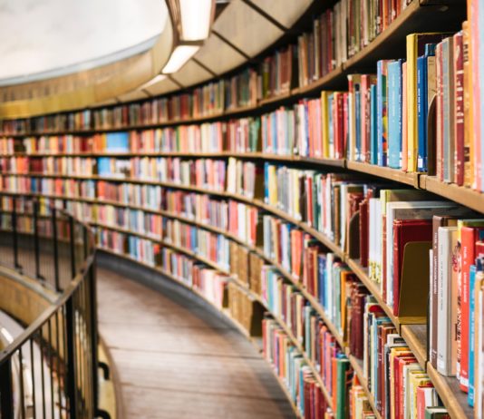 Librarian’s Observations Became Viral On Twitter