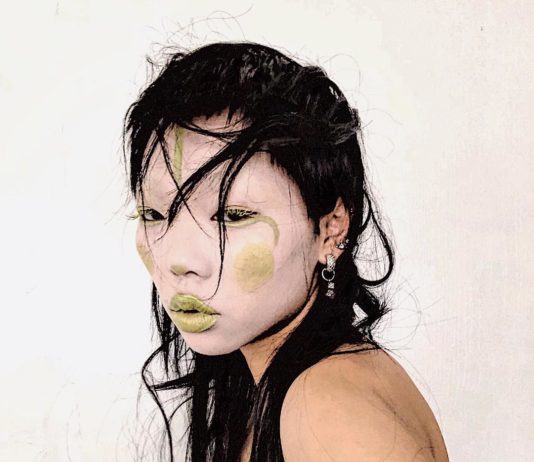 Princess Gollum Transform Herself Into Otherworldly Beings