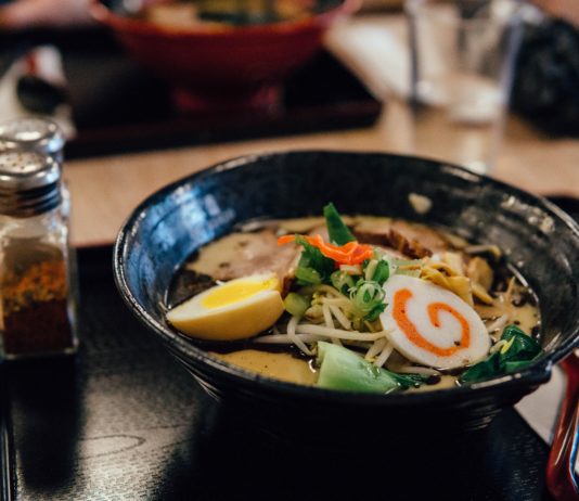 Chef Makes a Giant 25-Pound Ramen Bowl for a Sumo Wrestler