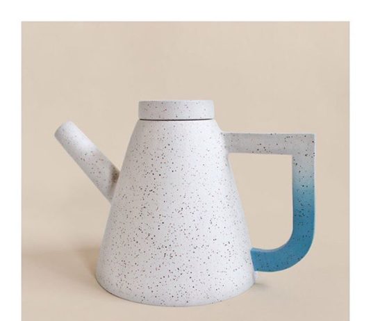 Help! We’ve Fallen in Love with Pastel-Colored Ceramics