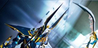 Cosplayer Spends 1,000 Hours Crafting Incredibly Detailed Anubis Costume