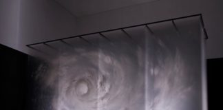 This Artist Uses Transparent Plastic Sheets to Create One of a Kind 3D Art