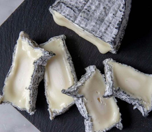 This Shop Offers The Most Delicious Cheese From Around the World