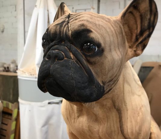 Spanish Sculptor Carves Life-Like Cats and Dogs