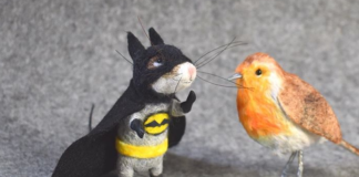 Needle Felting Artist Dresses Mice In Adorable Costumes