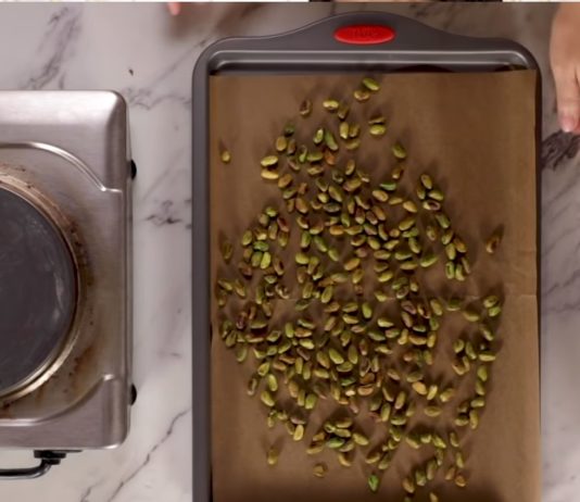 Professional Chef Tries to Make Fancy Twinkies