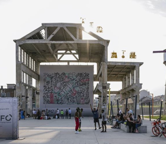 UFO is the First Graffiti Made By Drones
