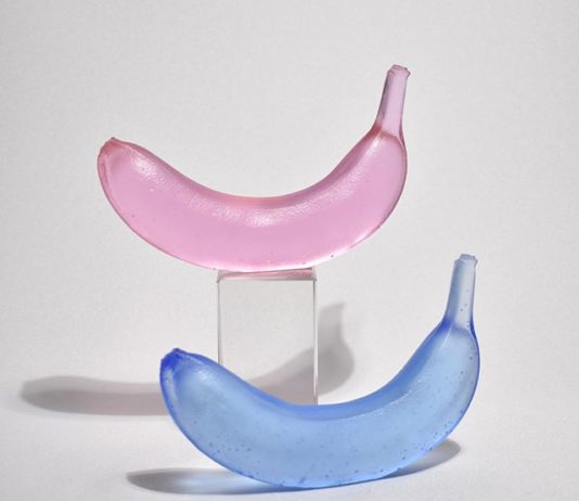 These Glass Fruit Sculptures are the Meaning of Eye Candy