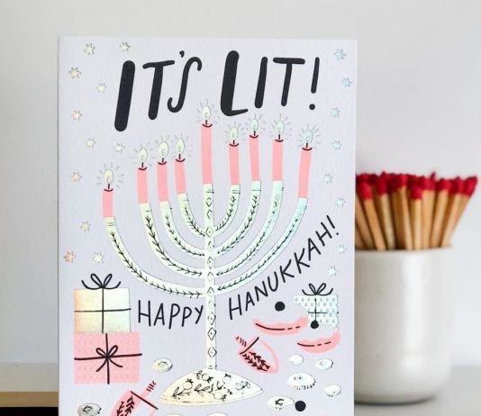 Step Up Your Greeting Card Game This Holiday Season