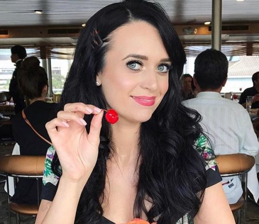 Check Out This Instagram Page That Collects Celebrity Look-Alikes