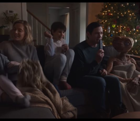 E.T. Reunites with Elliot in This New Holiday Ad