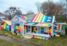 Artist Turns Neglected Arkansas House into a Colorful Art Installation