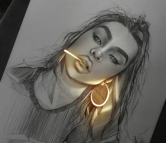 Kike Bernal Makes Pencil Drawings that Glow