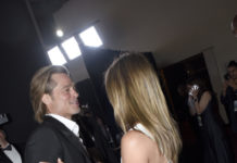 Brad Pitt and Jennifer Aniston Become a Meme After the SAG Awards