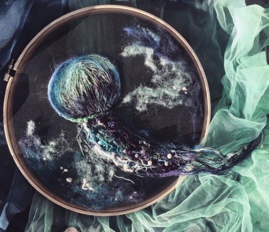 Talented Embroidery Artist Creates Awesome Lifelike Jellyfish