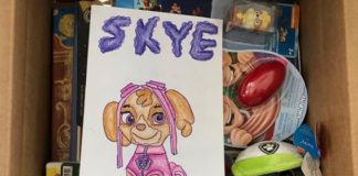 Teen Makes Cheer Packages to Put a Smile On Sick People’s Faces