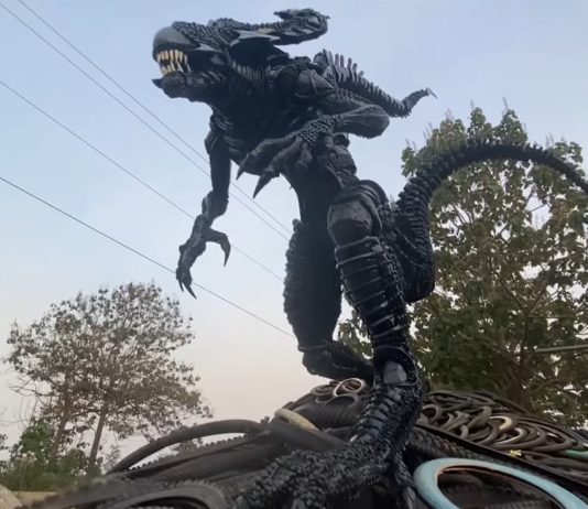 Craftsman Makes Life-Sized Sculptures Using Old Tires