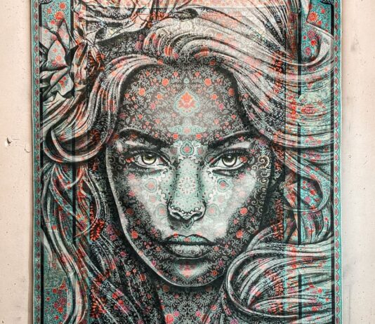 Artist Paints Captivating Portraits of Women on Oriental Carpets