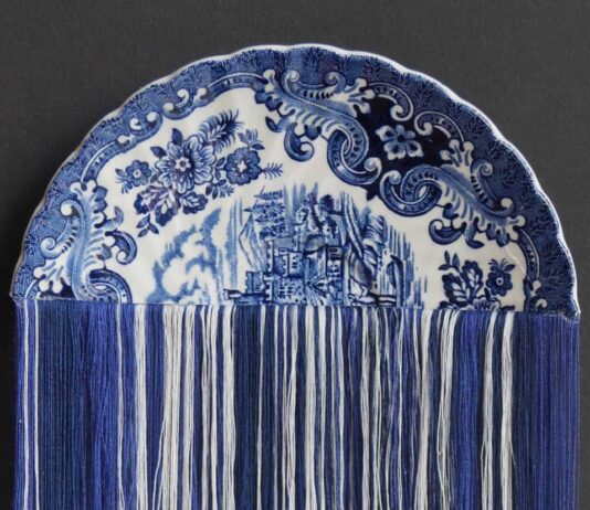 Helena Hafemann Joins Fragments of Broken Plates With Colorful Threads