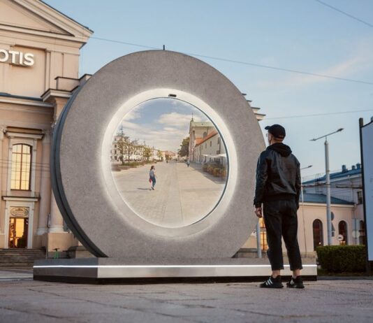 Citizens of New York City and Dublin Are Connected With New Portals