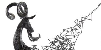 Tomohiro Inaba’s Intricate Iron Sculptures Spark Imagination With Their “Blanks”