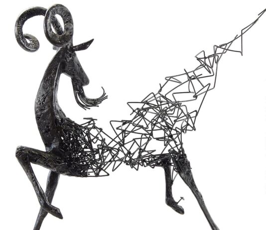 Tomohiro Inaba’s Intricate Iron Sculptures Spark Imagination With Their “Blanks”